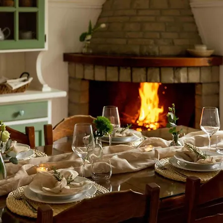 La Casa Dei Fiori بيت للعطل *